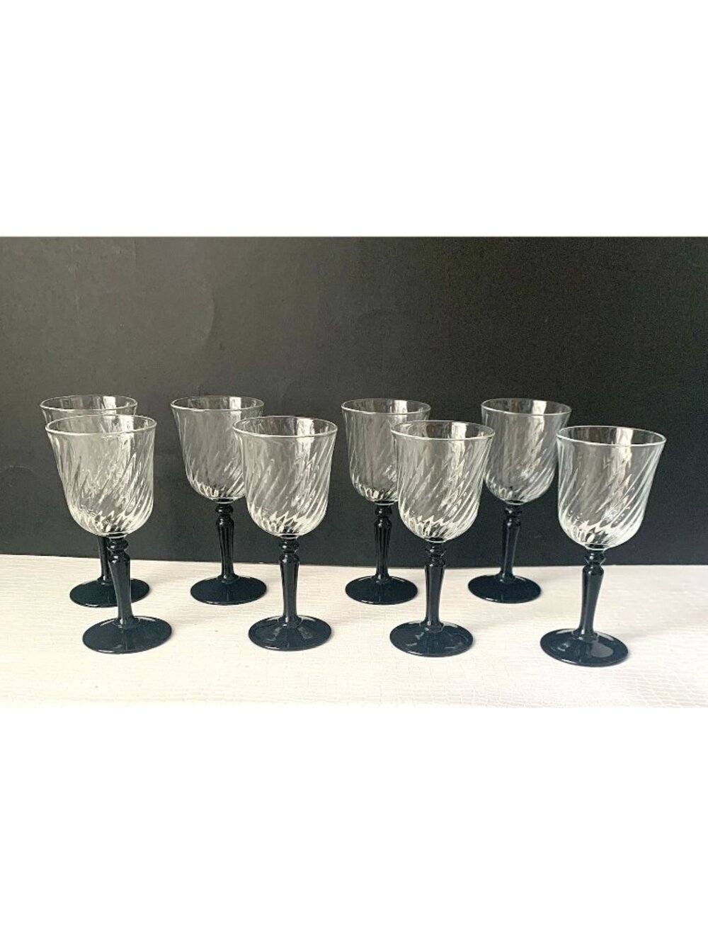 Vintage LUMINARC set of 8 optic swirl Cordial Liqueur glasses France Black Stem